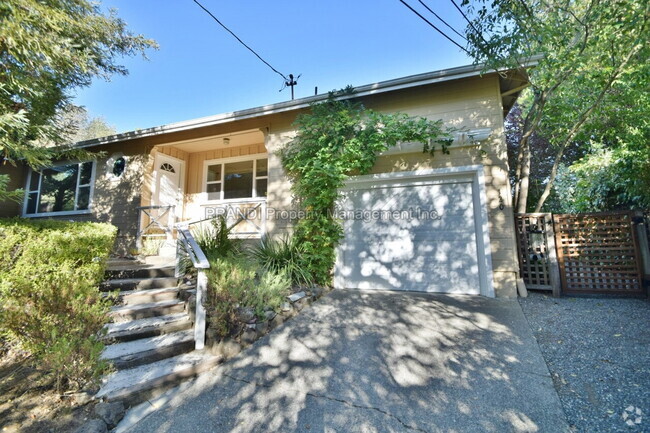 Building Photo - Adorable Home in Ideal San Anselmo Neighbo...