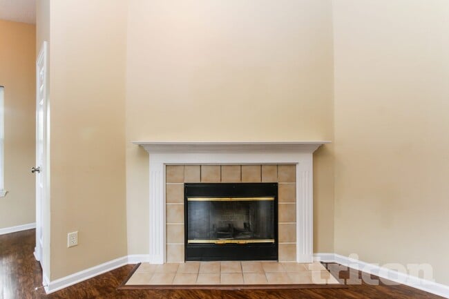 Photo - 345 Bent Stream Ln