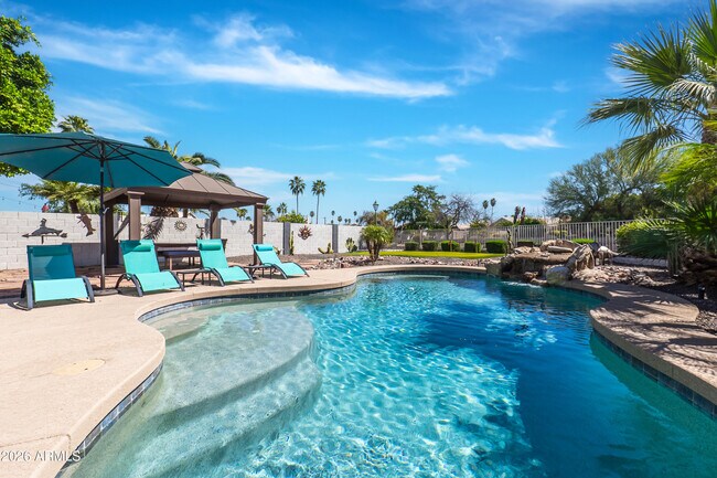 Photo - 1741 S Clearview Ave