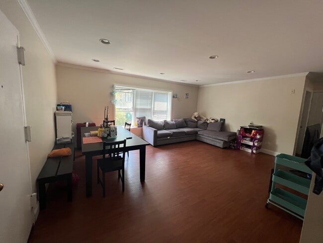 Photo - 164 Newton St Unit 3