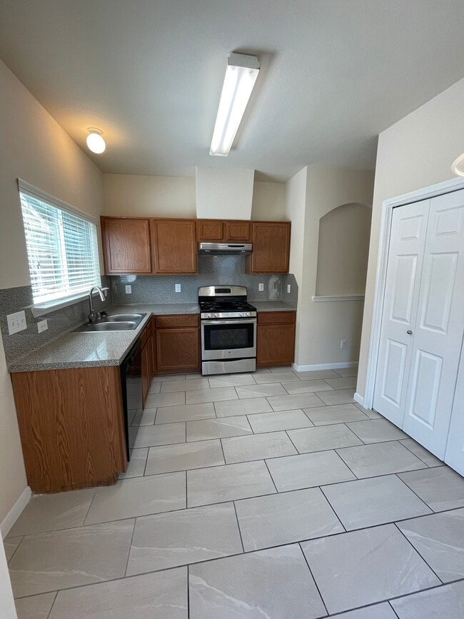 Photo - 1755 Nichole Woods Dr