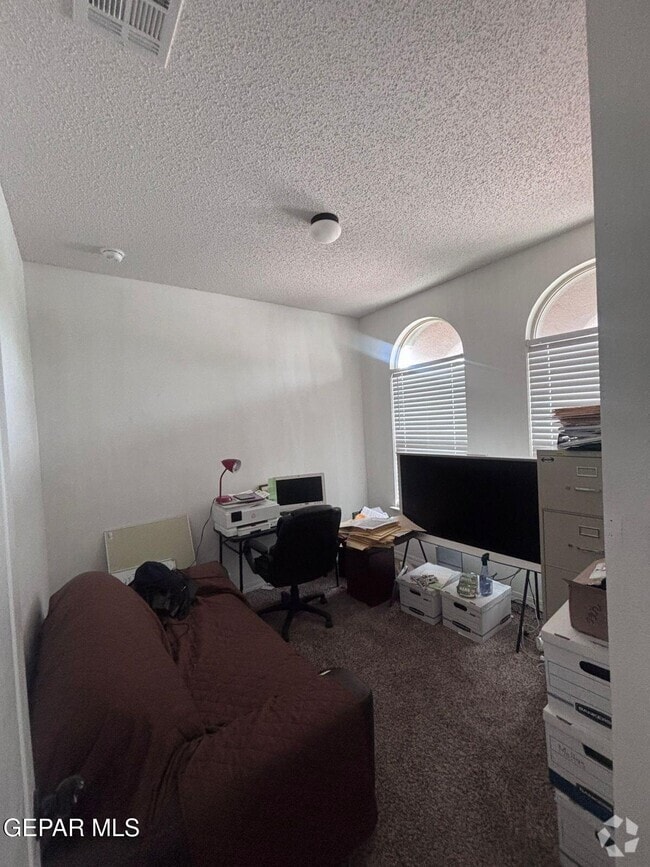 Building Photo - 13502 Keighly St Rental