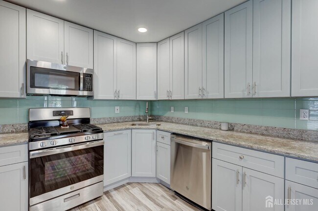 Photo - 219 Kempsey Dr