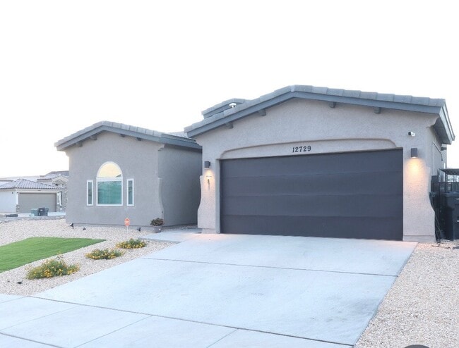 Photo - 12729 Methley Ave