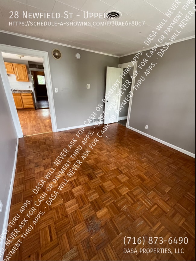 Photo - 28 Newfield St Unit Upper
