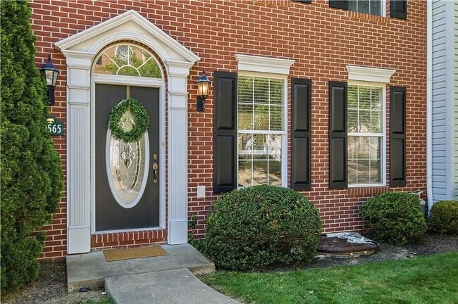 Photo - 10565 Cherry Grove Ct