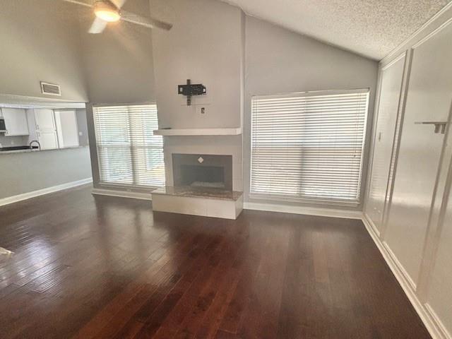 Building Photo - 2220 Jackson Cir Rental
