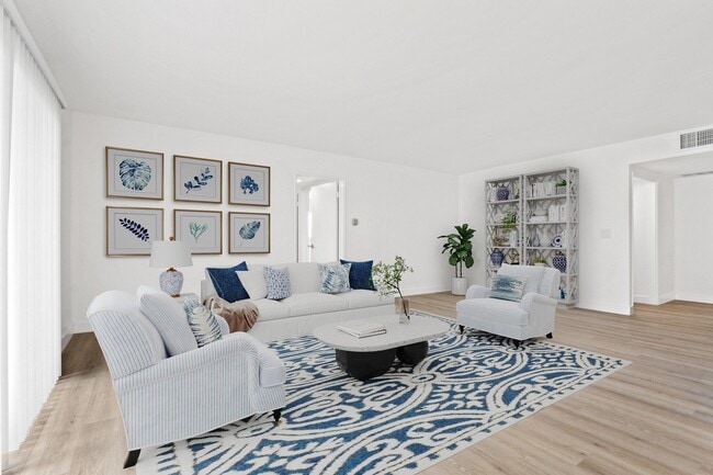 Rexford Drive Apartments