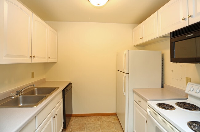 Interior Photo - Virginia Village