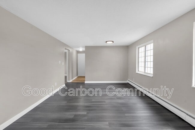 Photo - 311 Beattie Ave Unit 4