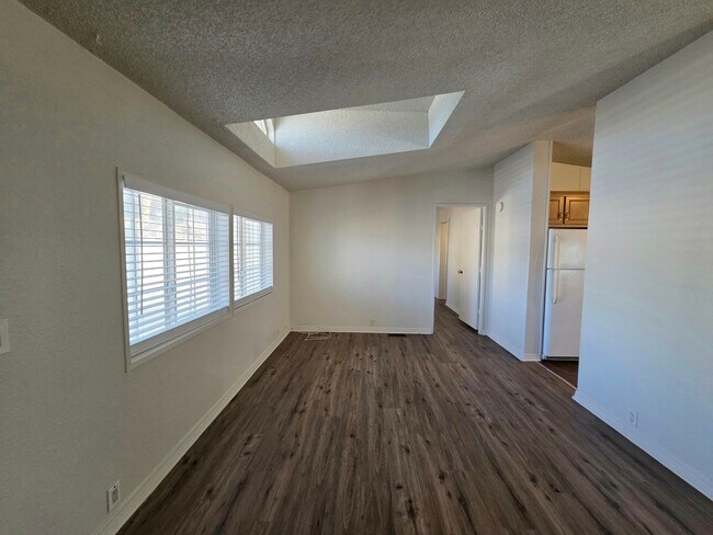 Photo - 4 Bedroom Rose Gardens Estates available for Immediate Move-In!!!