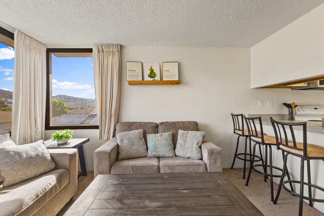 Photo - 909 Coolidge St