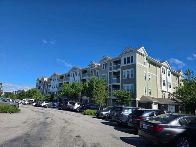 Building Photo - 90 Trotter Rd Unit 107
