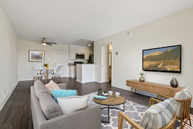 Building Photo - Casa De Vida