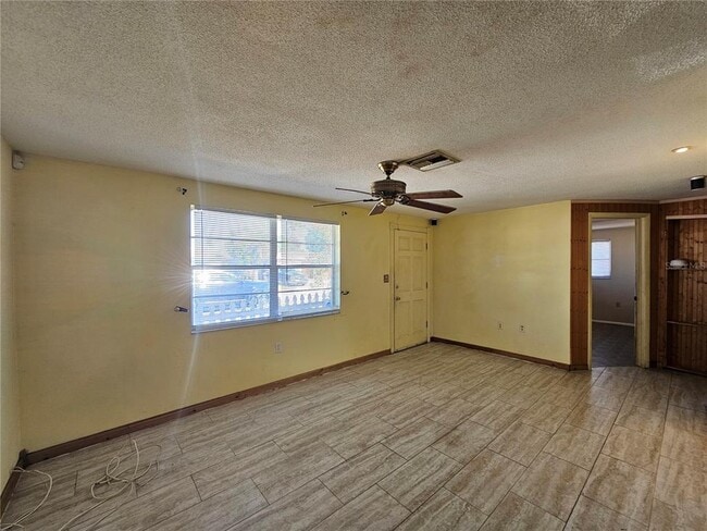 Photo - 3048 Coldwell Dr House