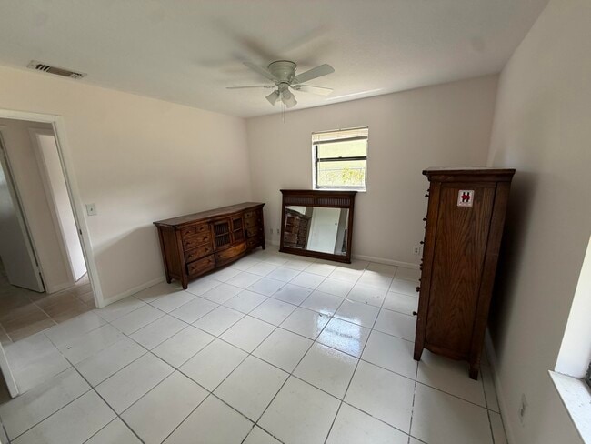Photo - 17359 Sapp Pl