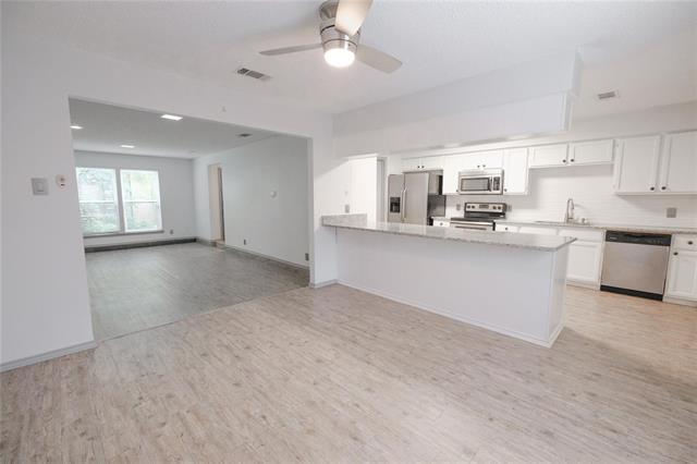 Photo - 3636 Dexter Ave Unit 3632