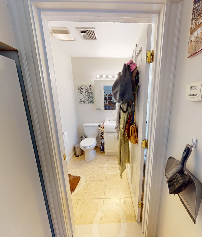 Photo - 7 Bishop Allen Dr Unit #3