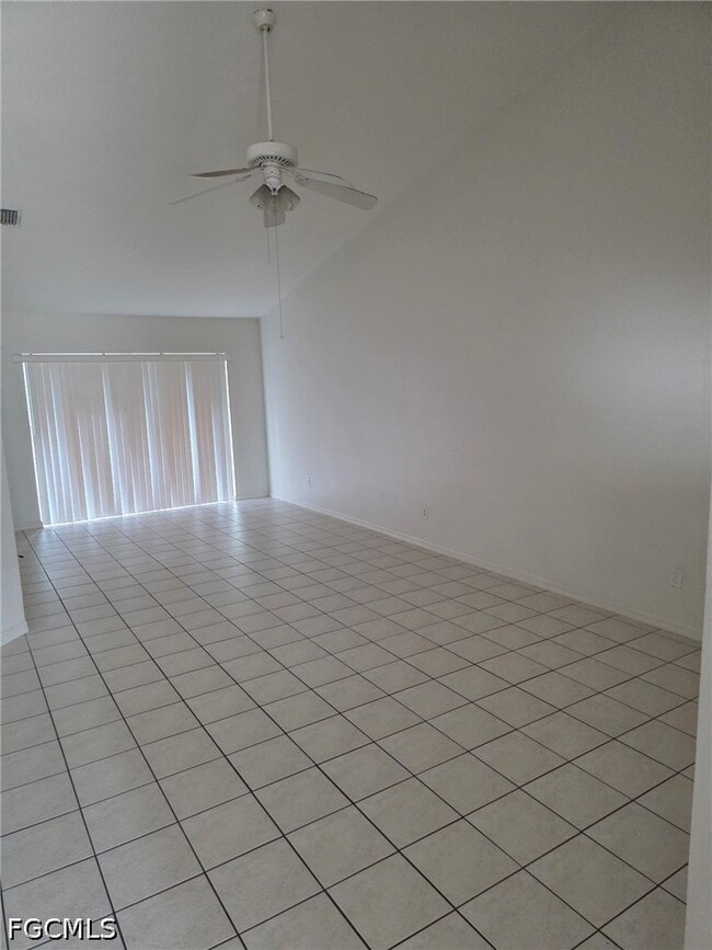 910 Cape Coral Pkwy W