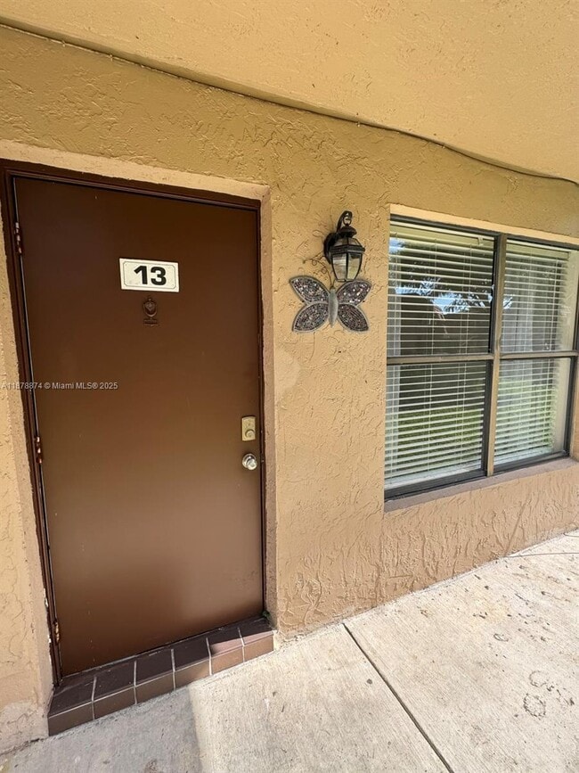 Building Photo - 14861 SW 104th St Unit 28-13 Rental