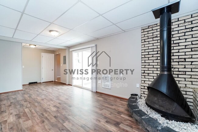 Photo - 3892 Beechton Rd