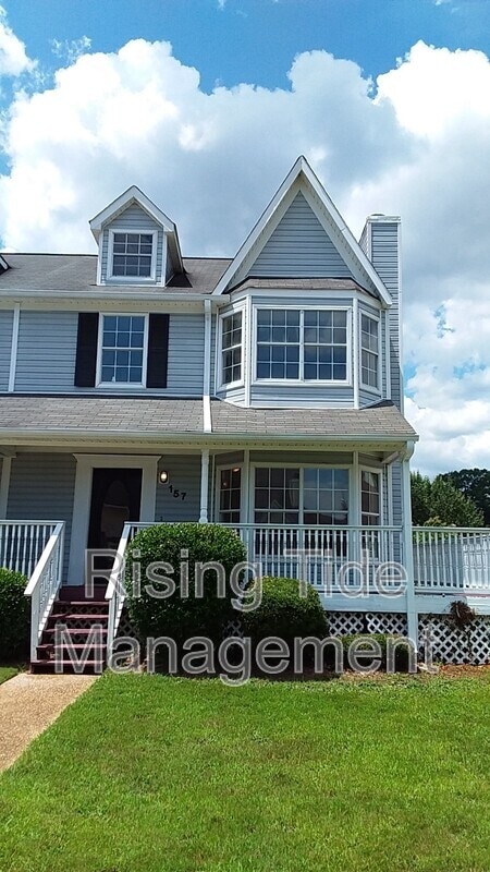 Photo - 157 Charleston Way