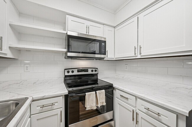 Raccoon Creek Apartments