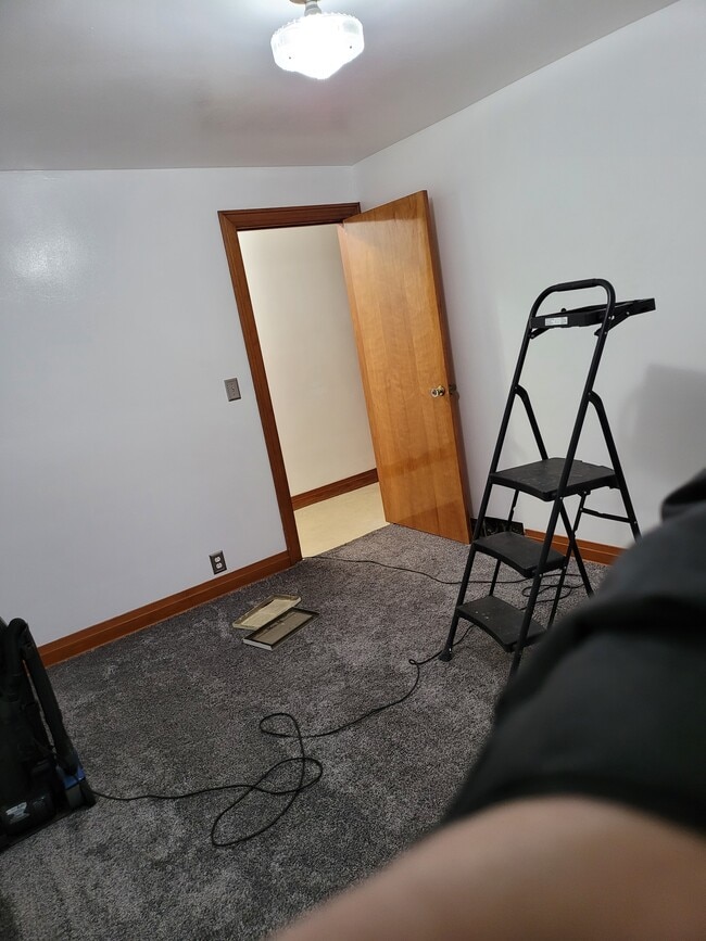 Photo - 5330 Seneca St Unidad ALLUTILCABLEHSIINCLU