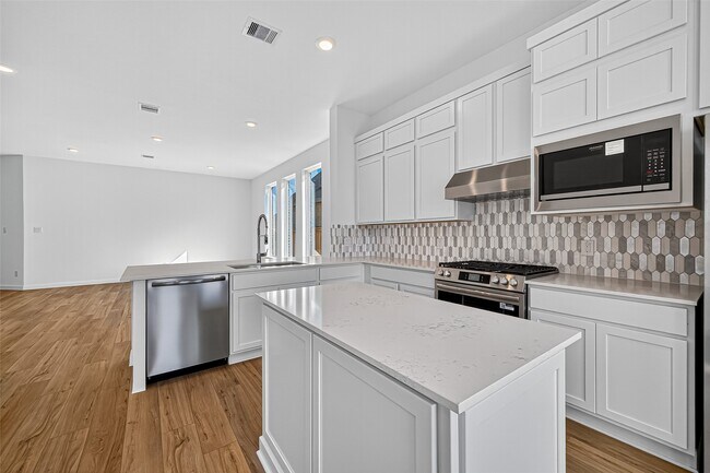 Photo - 11119 Poplar Tree Dr