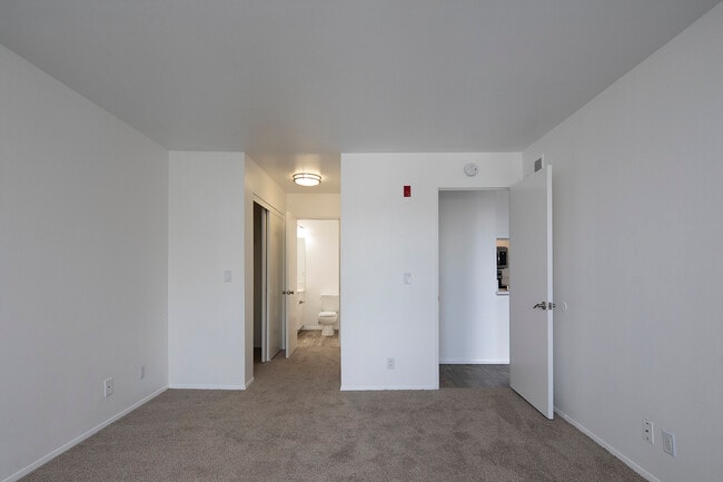 Mission Pacific Apartments
