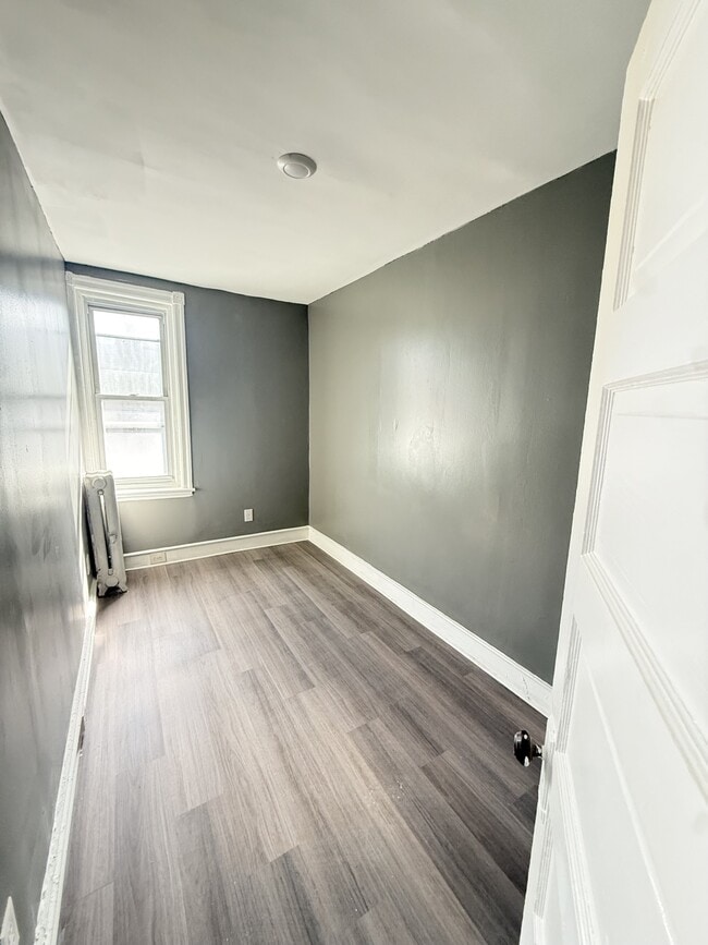 Photo - 5812 Alter St