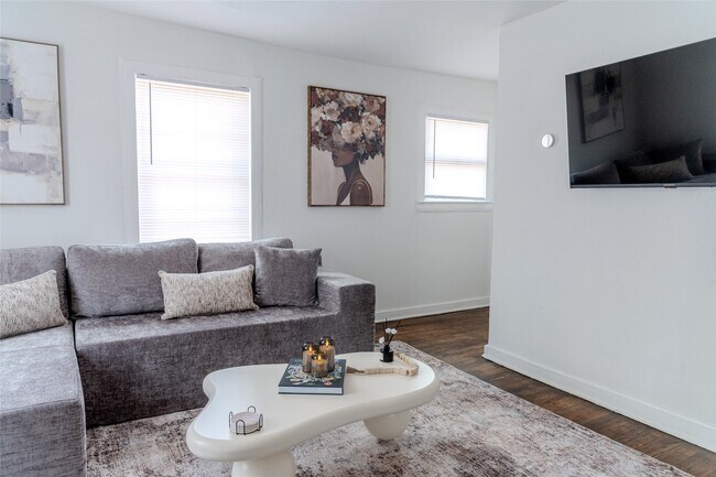 Photo - 2016 Dunlavy St Unit 3