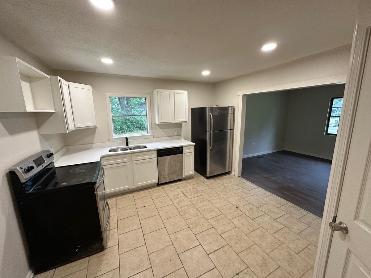 Photo - 476 Mineral Rd