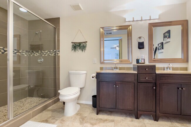 Photo - 14050 N 37th Way