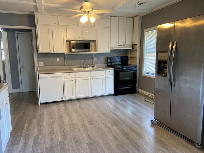 Photo - Single Family Home in Branson
