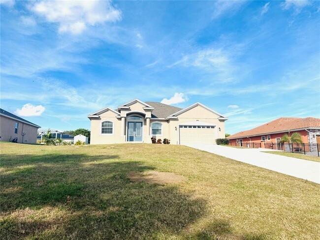 Photo - 809 Lake Marie Blvd