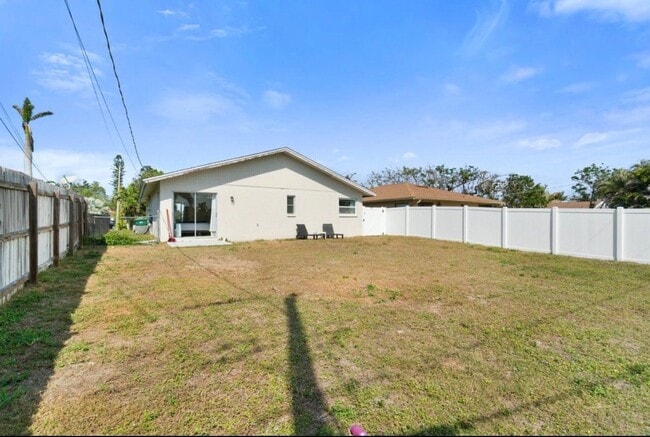 Photo - 646 99th Ave N