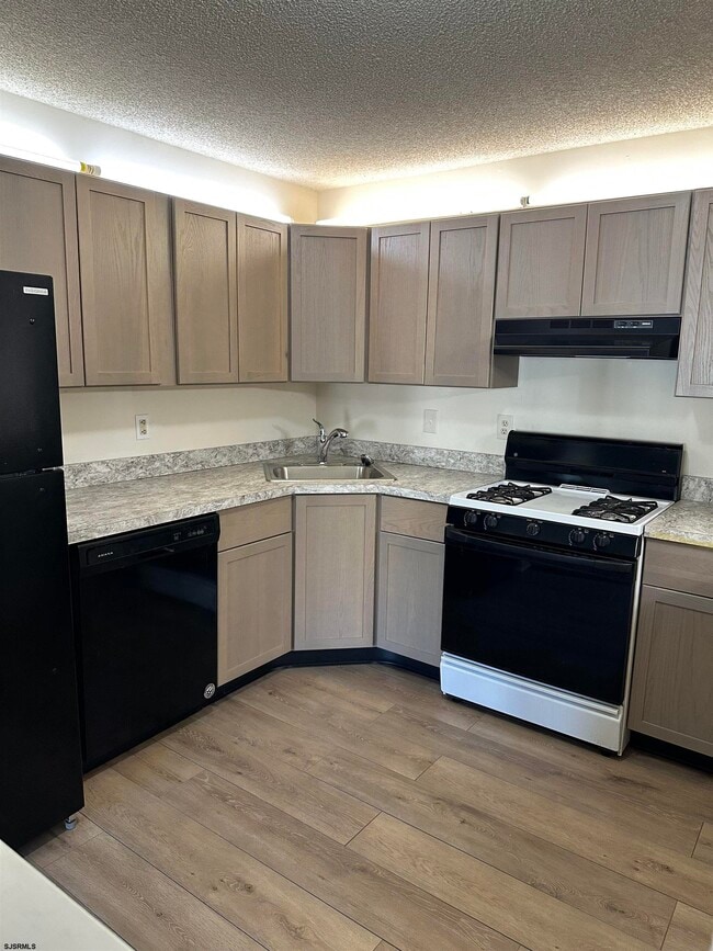 Photo - 110 Iroquois Dr Unidad 110