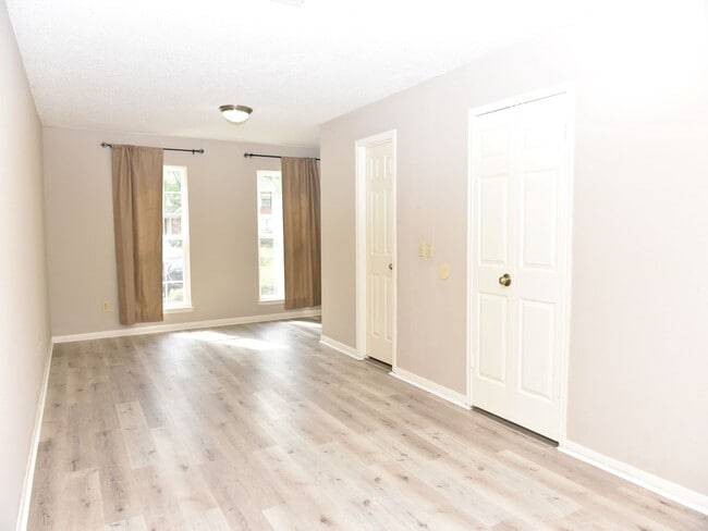Photo - 9211 Rocky Valley Dr