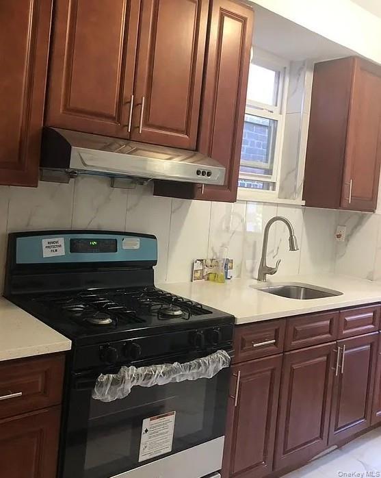 Photo - 83-17 Vietor Ave