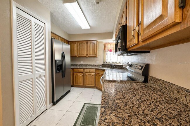 Photo - 1108 Dartford Dr