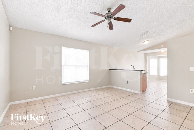 Photo - 6505 Viewpoint Ct