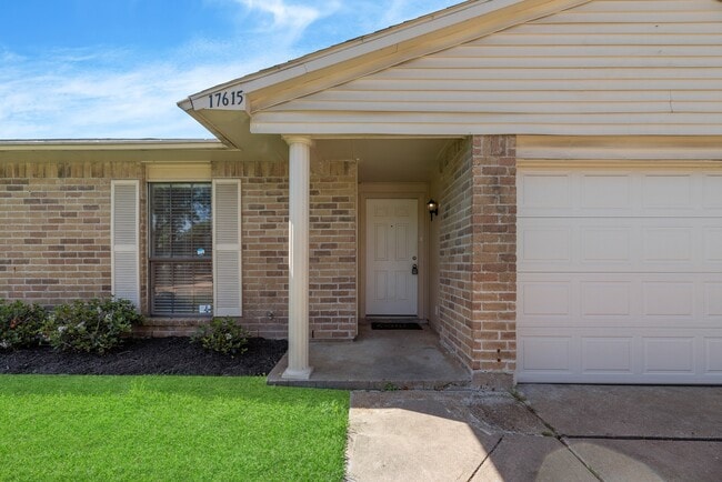 Photo - 17615 Autumn Hills Dr