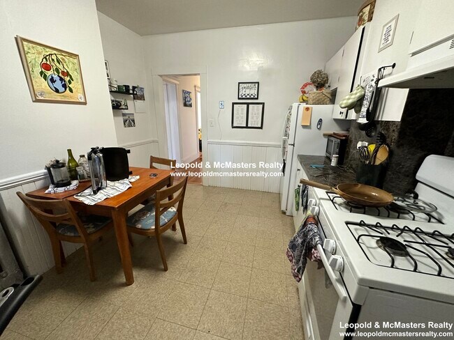 Photo - 22 Medfield St Apartments Unit 2