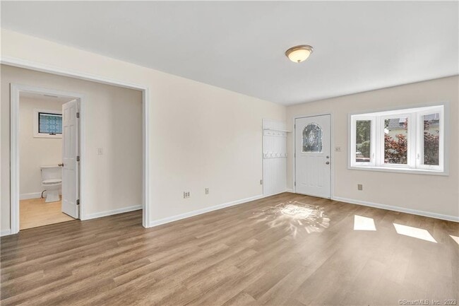 Photo - 57 Coolridge Rd