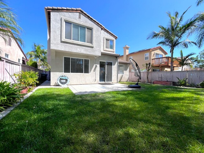 6079 Paseo Pradera