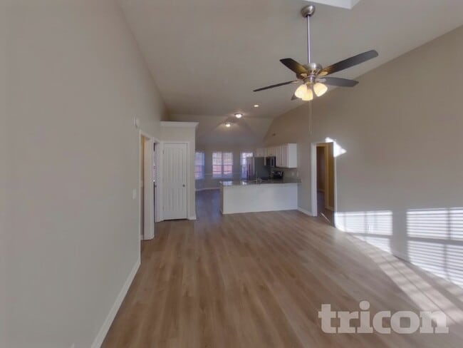 Photo - 3415 Hardwood Dr