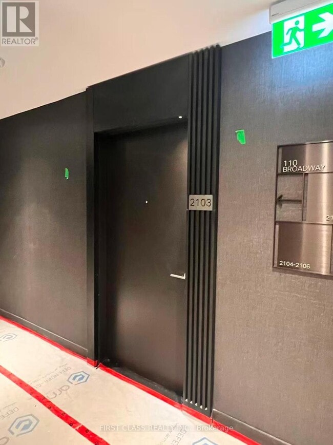 Photo - 110 Broadway Ave Unité 2103 S