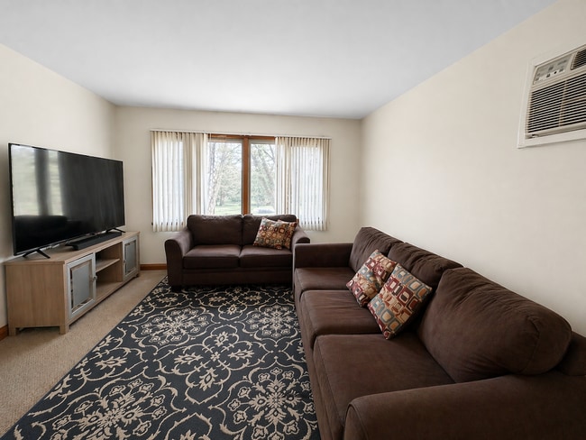 Photo - 3600 Pennsylvania Ave S Unit 4