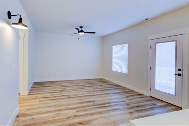 Photo - Cross Hollow Home